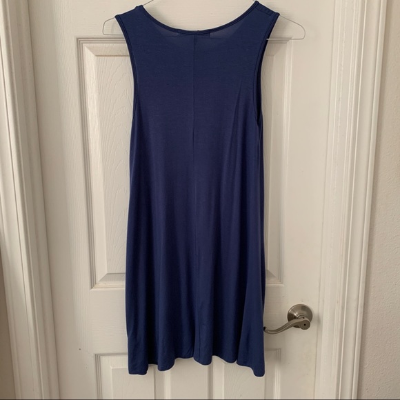 Macy’s sleeveless dress - Picture 3 of 3